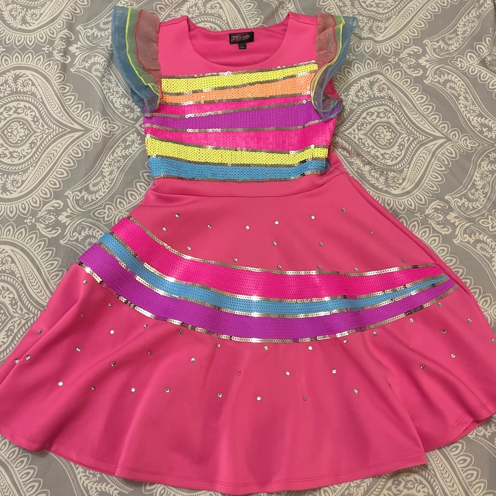 JOJO’s Closet pink dress like new and full of sparkle! Size 10/12 girls